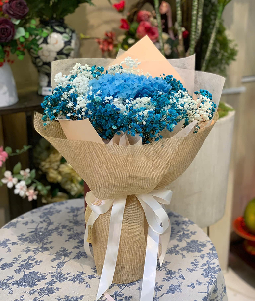 Tiêu Đề Tin Tức Nổi Bật Mới Nhất Của Bạn