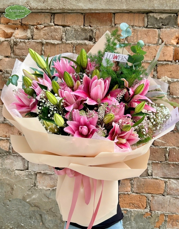 Hoa tặng ngày lễ 63